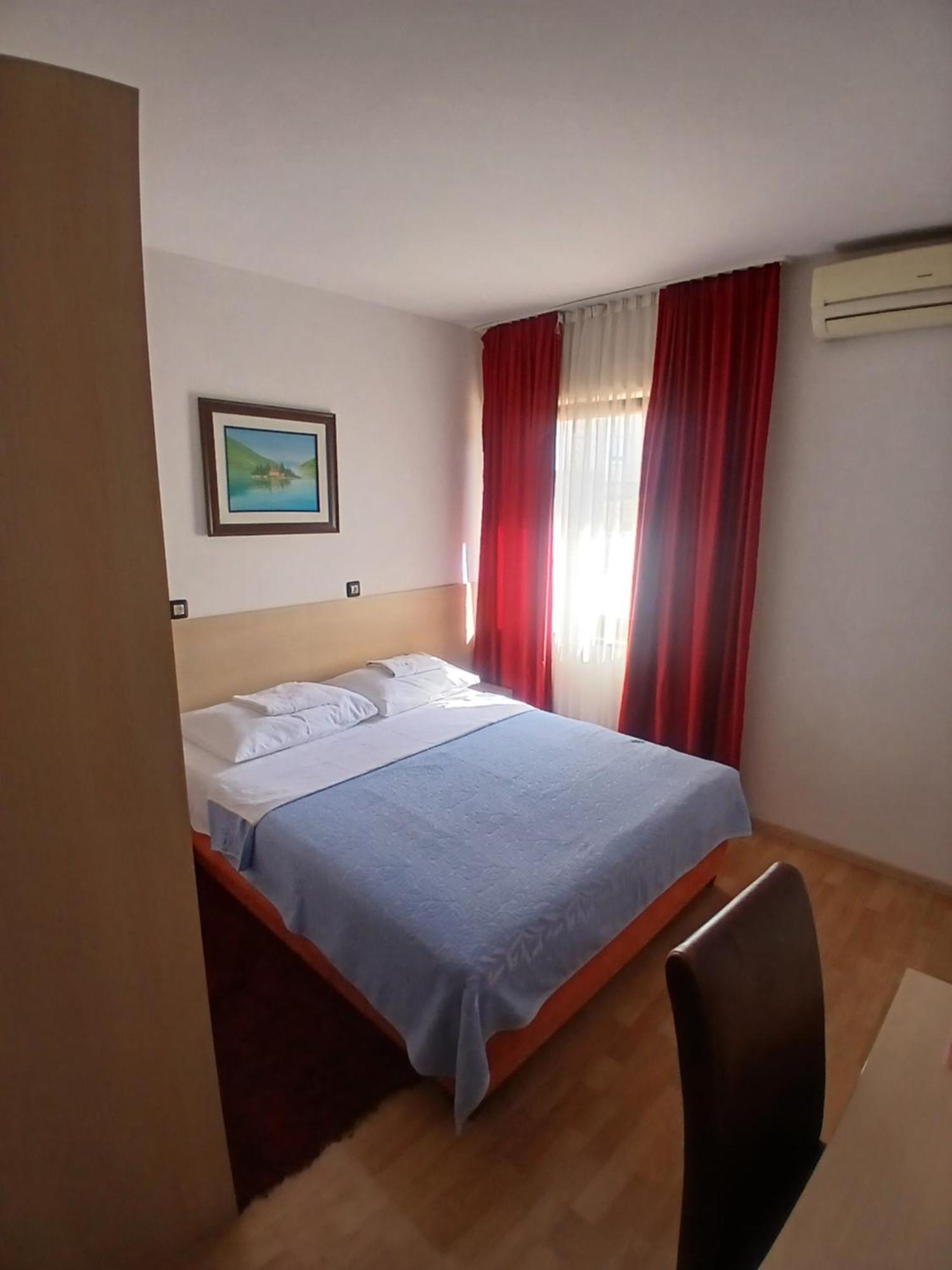 Hotel Viv Trebinje Exterior foto