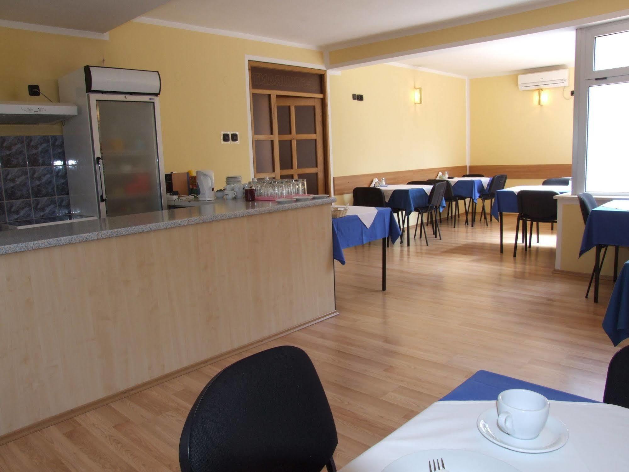 Hotel Viv Trebinje Exterior foto