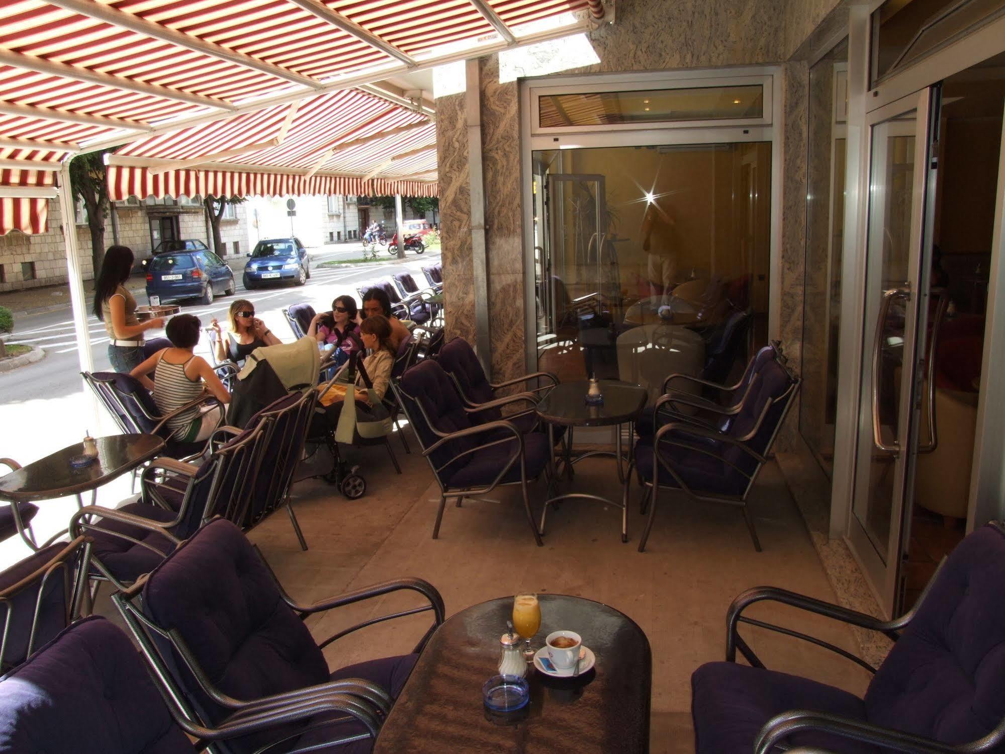 Hotel Viv Trebinje Exterior foto